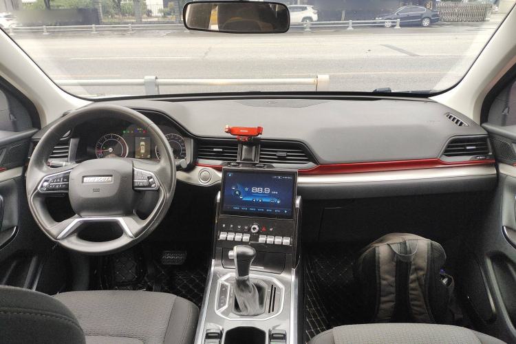 Used Haval H4 2019 1.5 GDIT DCT Elite Smart Connect Version China V Standard Center Console