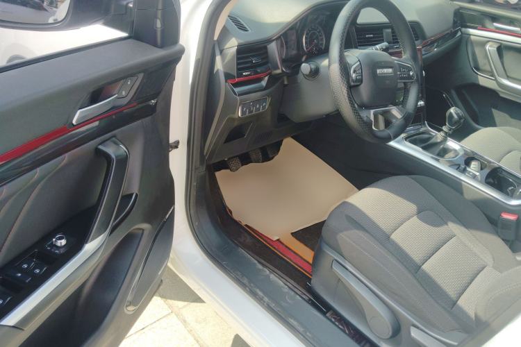 Used Haval H4 2019 1.5 GDIT Manual Elite Smart Connect Version China V Standard Driver Seat