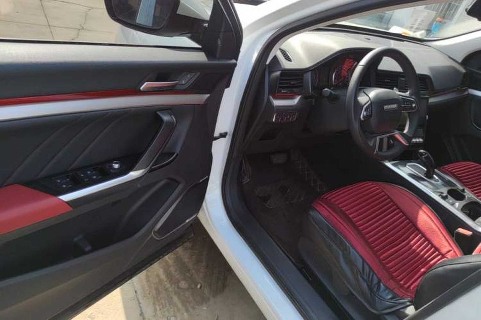 Used Haval H4 2019 1.5 GDIT DCT Luxury Smart Connectivity Version China VI Standard Driver Seat
