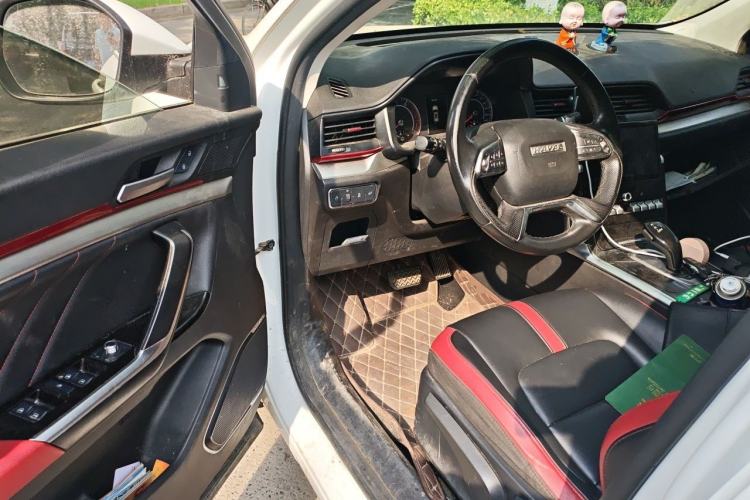 Used Haval H4 2019 1.5 GDIT DCT Luxury Smart Connectivity Version China VI Standard Driver Seat