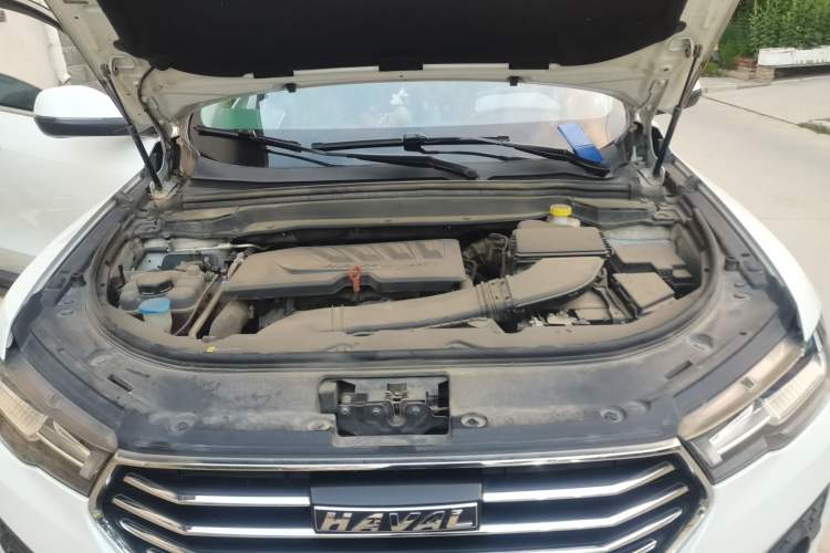 Used Haval H4 2019 1.5 GDIT DCT Luxury Smart Connectivity Version China VI Standard Engine Bay