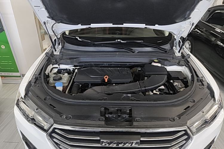 Used Haval H4 2019 1.5 GDIT DCT Luxury Smart Connectivity Version China VI Standard Engine Bay