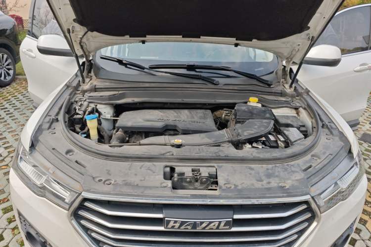 Used Haval H4 2019 1.5 GDIT DCT Luxury Smart Connectivity Version China V Standard Engine Bay