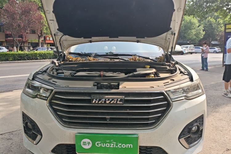 Used Haval H4 2019 1.5 GDIT DCT Luxury Smart Connectivity Version China VI Standard Engine Bay