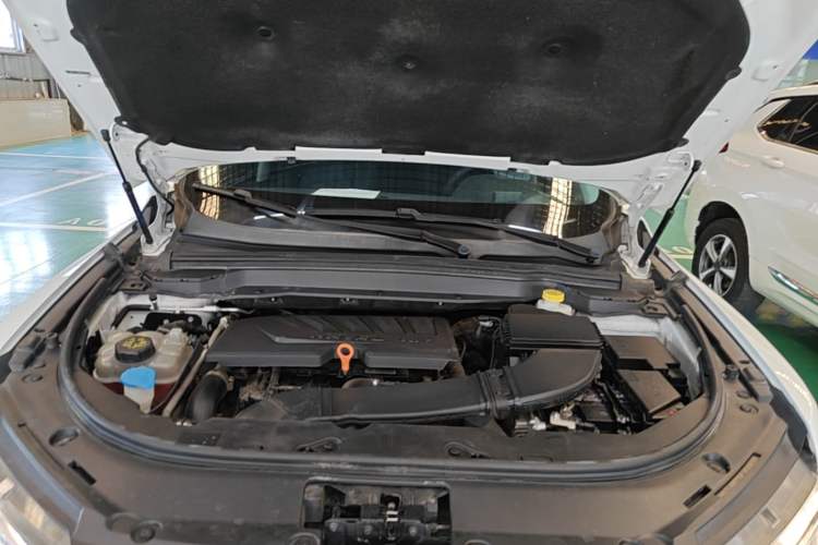 Used Haval H4 2019 1.5 GDIT DCT Elite Smart Connectivity Version China VI Engine Bay