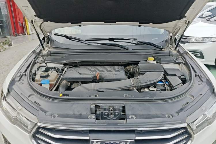 Used Haval H4 2019 1.5 GDIT DCT Luxury Smart Connectivity Version China VI Standard Engine Bay