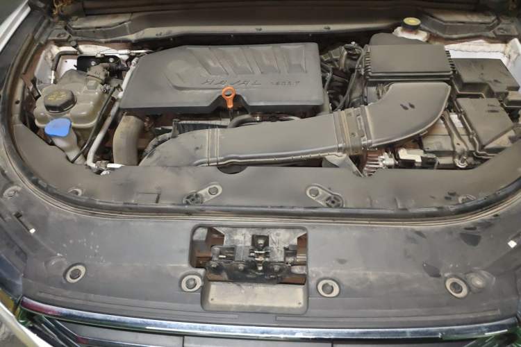 Used Haval H4 2019 1.5 GDIT DCT Luxury Smart Connectivity Version China VI Standard Engine Bay