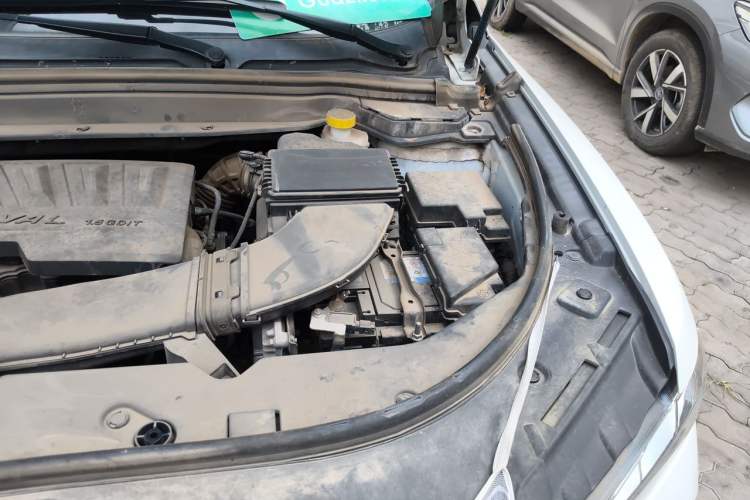 Used Haval H4 2019 Red Label 1.5 GDIT DCT Ultra-Luxury Smart Connectivity Edition Engine Bay Left
