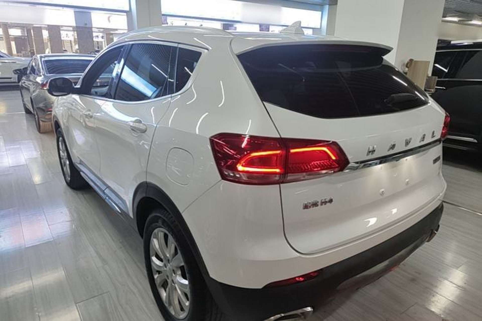 Used Haval H4 2019 1.5 GDIT DCT Luxury Smart Connectivity Version China VI Standard Exterior 2