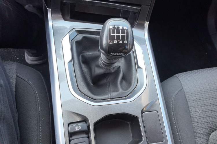 Used Haval H4 2019 1.5 GDIT Manual Elite Smart Connect Version China V Standard Gear Lever