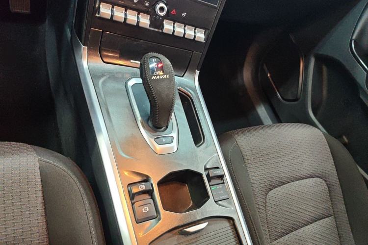 Used Haval H4 2019 1.5 GDIT DCT Elite Smart Connectivity Version China VI Gear Lever