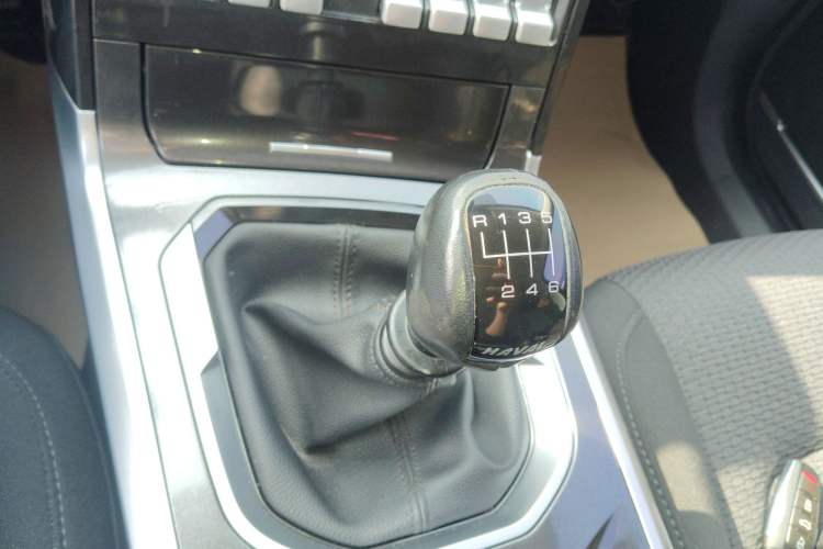 Used Haval H4 2019 1.5 GDIT Manual Elite Smart Connect Version China V Standard Gear Lever