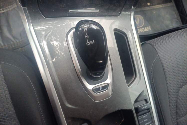 Used Haval H4 2019 1.5 GDIT DCT Elite Smart Connectivity Version China VI Gear Lever