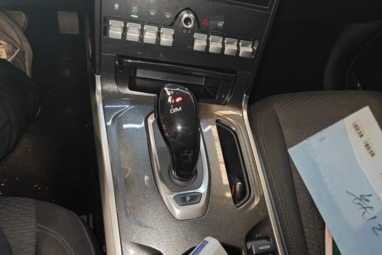 Used Haval H4 2019 1.5 GDIT DCT Elite Smart Connectivity Version China VI Gear Lever