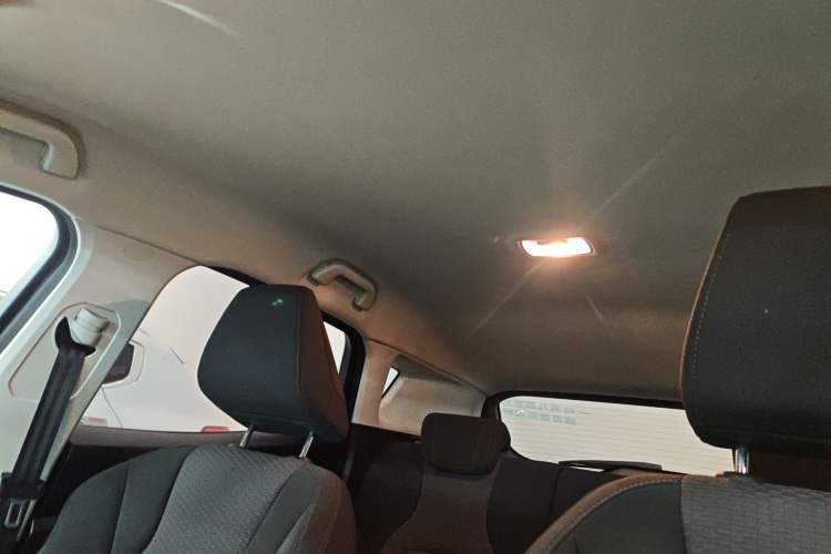Used Haval H4 2019 1.5 GDIT DCT Elite Smart Connectivity Version China VI Headliner