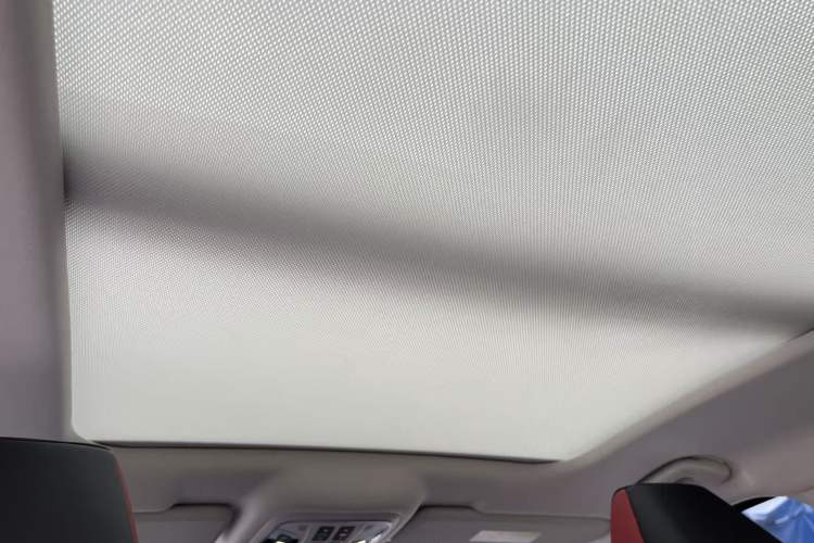 Used Haval H4 2019 1.5 GDIT DCT Luxury Smart Connectivity Version China VI Standard Headliner