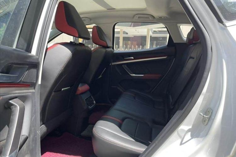 Used Haval H4 2019 Red Label 1.5 GDIT DCT Ultra-Luxury Smart Connectivity Edition Interior 2