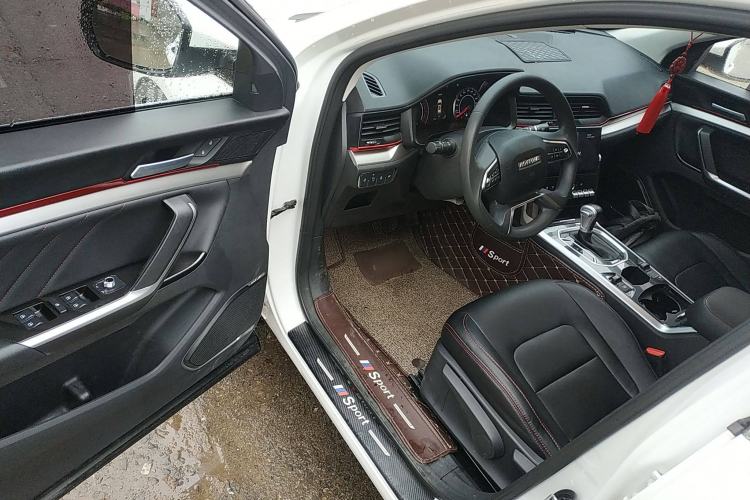 Used Haval H4 2019 1.5 GDIT DCT Elite Smart Connect Version China V Standard Interior 3