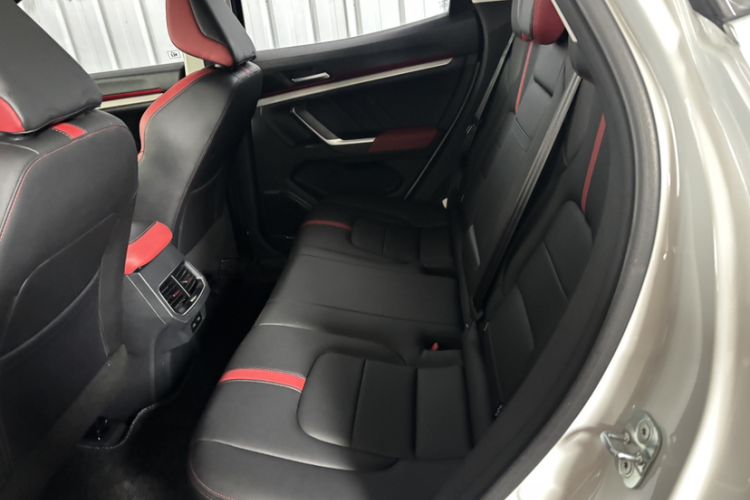 Used Haval H4 2019 1.5 GDIT DCT Luxury Smart Connectivity Version China V Standard Interior 5