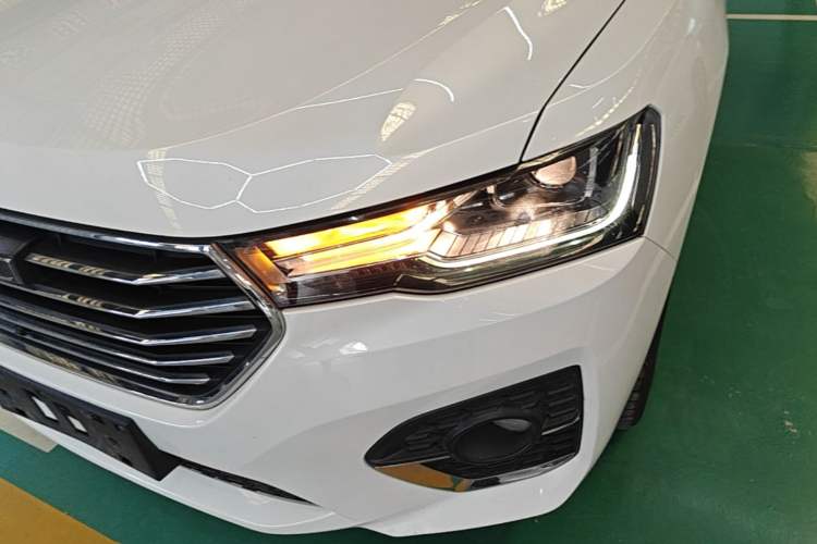 Used Haval H4 2019 1.5 GDIT DCT Elite Smart Connectivity Version China VI Left Front Headlight