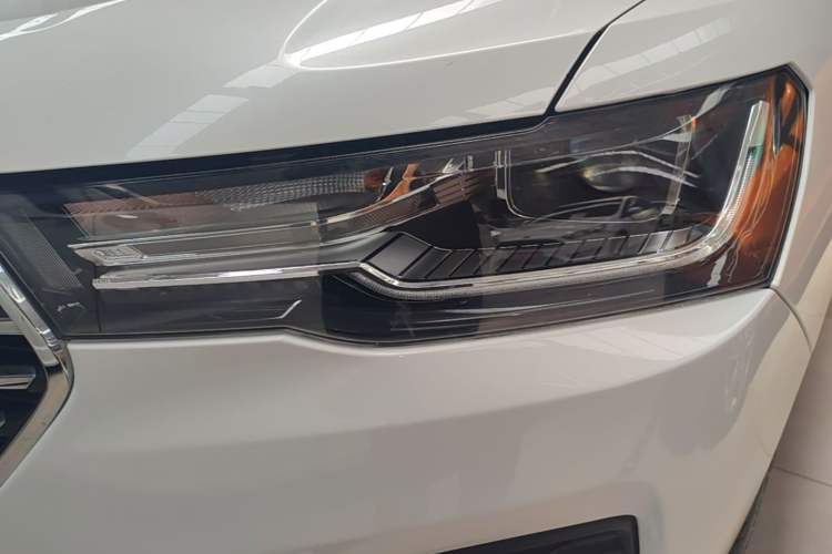 Used Haval H4 2019 1.5 GDIT DCT Luxury Smart Connectivity Version China VI Standard Left Front Headlight