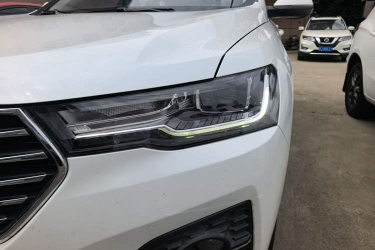 Used Haval H4 2019 1.5 GDIT DCT Ultra-Luxury Smart Connectivity Version China V Standard Left Front Headlight