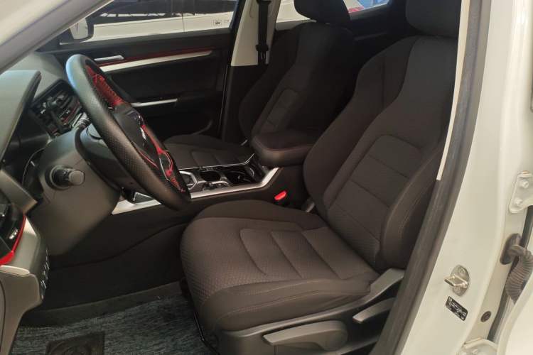 Used Haval H4 2019 1.5 GDIT DCT Elite Smart Connect Version China V Standard Left Front Seat