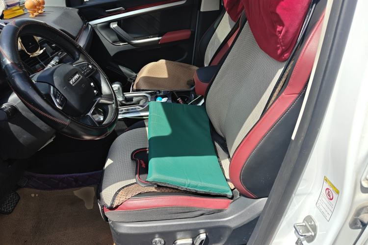Used Haval H4 2019 Red Label 1.5 GDIT DCT Ultra-Luxury Smart Connectivity Edition Left Front Seat