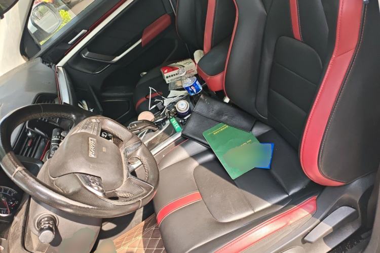 Used Haval H4 2019 1.5 GDIT DCT Luxury Smart Connectivity Version China VI Standard Left Front Seat