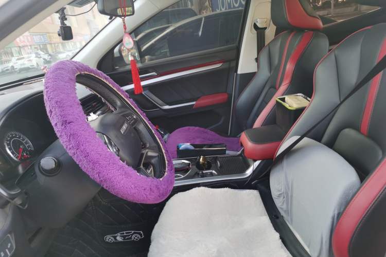 Used Haval H4 2019 Red-Label 1.5 GDIT DCT Luxury Smart Connectivity Model Left Front Seat