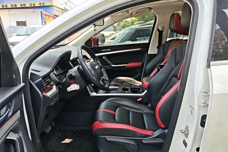 Used Haval H4 2019 Red-Label 1.5 GDIT DCT Luxury Smart Connectivity Model Left Front Seat