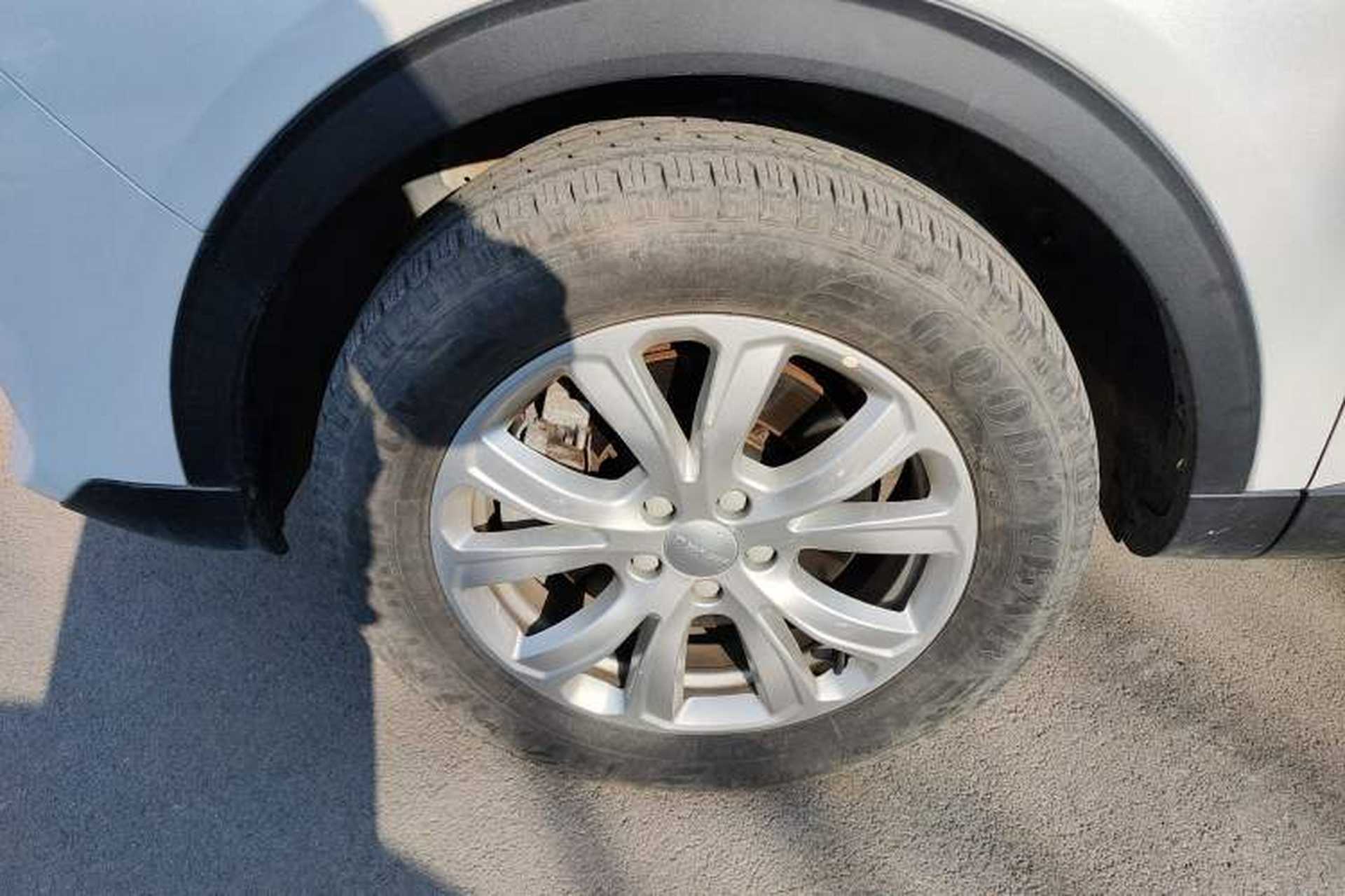 Used Haval H4 2019 1.5 GDIT DCT Luxury Smart Connectivity Version China VI Standard Left Front Wheel Hub