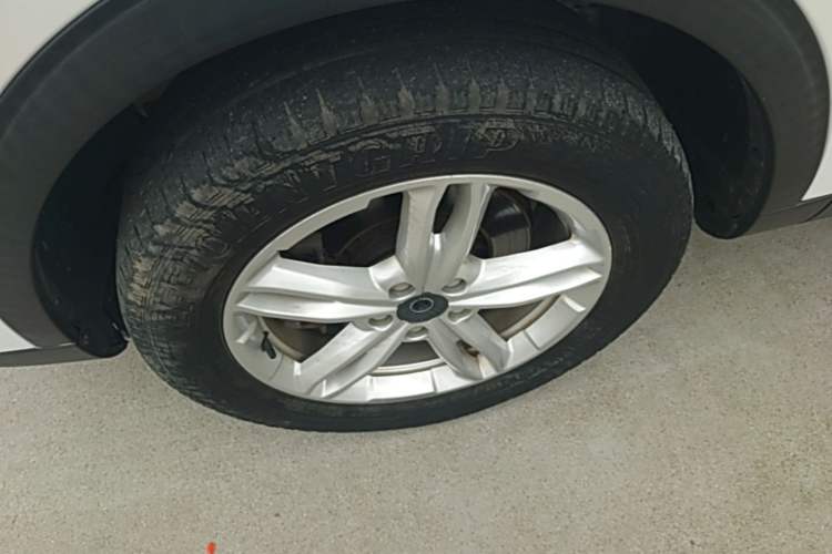 Used Haval H4 2019 Red-Label 1.5 GDIT DCT Luxury Smart Connectivity Model Left Front Wheel Hub