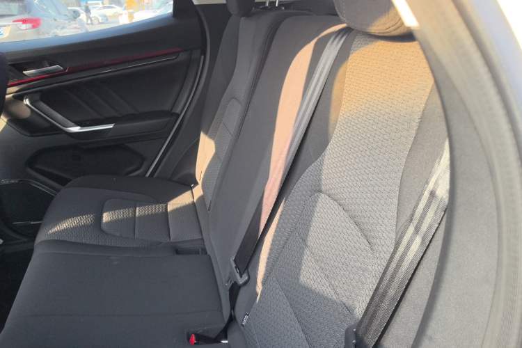 Used Haval H4 2019 1.5 GDIT Manual Elite Smart Connect Version China V Standard Left Rear Seat