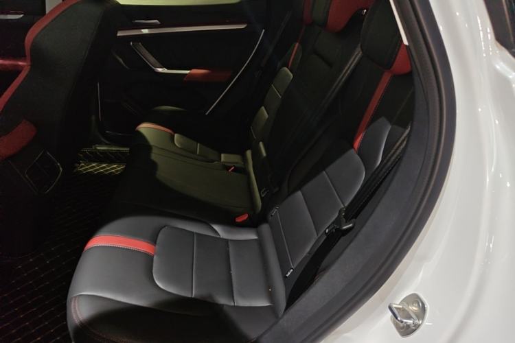 Used Haval H4 2019 Red-Label 1.5 GDIT DCT Luxury Smart Connectivity Model Left Rear Seat
