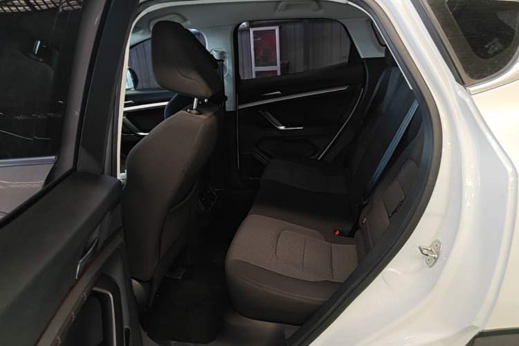 Used Haval H4 2019 1.5 GDIT DCT Elite Smart Connectivity Version China VI Left Rear Seat