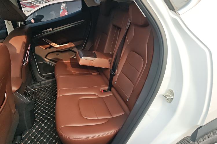 Used Haval H4 2019 Red-Label 1.5 GDIT DCT Luxury Smart Connectivity Model Left Rear Seat