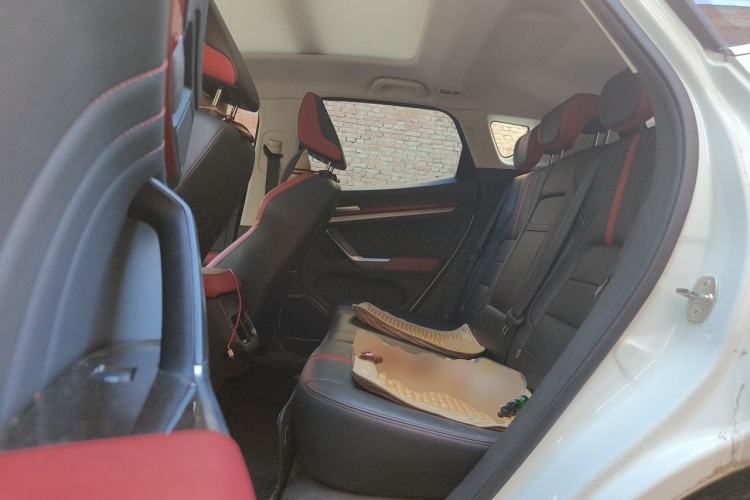 Used Haval H4 2019 1.5 GDIT DCT Luxury Smart Connectivity Version China VI Standard Left Rear Seat