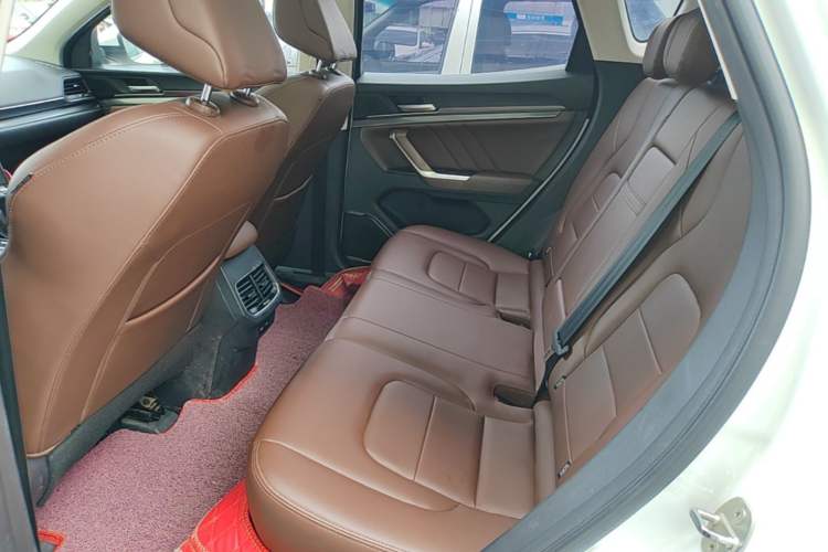 Used Haval H4 2019 1.5 GDIT DCT Luxury Smart Connectivity Version China V Standard Left Rear Seat
