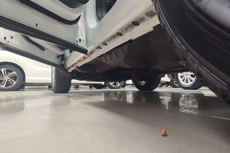 Used Haval H4 2019 1.5 GDIT DCT Luxury Smart Connectivity Version China VI Standard Left Side Sill