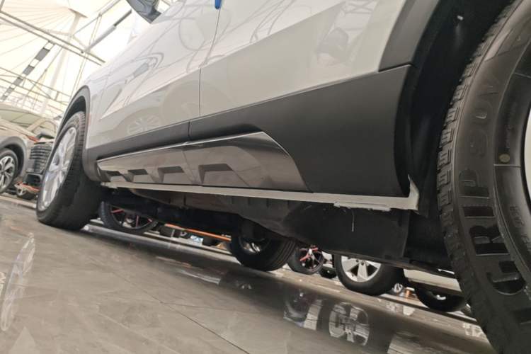 Used Haval H4 2019 1.5 GDIT DCT Luxury Smart Connectivity Version China VI Standard Left Side Sill