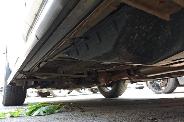 Used Haval H4 2019 Red-Label 1.5 GDIT DCT Luxury Smart Connectivity Model Left Side Sill
