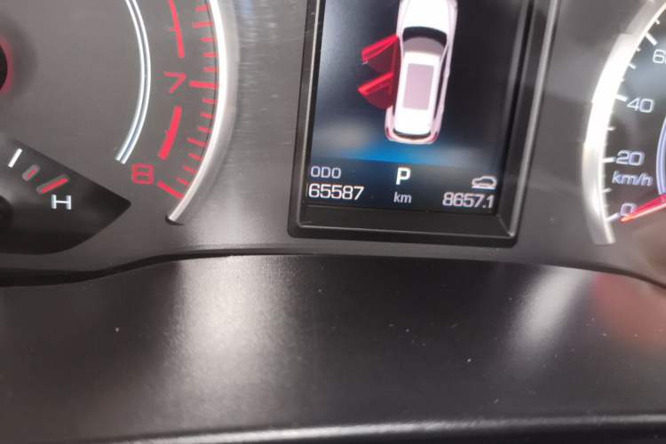 Used Haval H4 2019 1.5 GDIT DCT Luxury Smart Connectivity Version China VI Standard Odometer Close Up