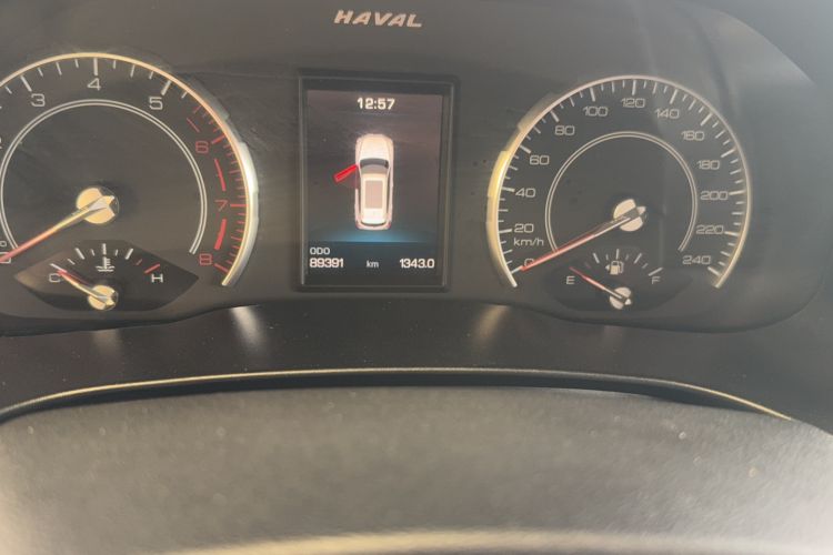 Used Haval H4 2019 1.5 GDIT DCT Luxury Smart Connectivity Version China VI Standard Odometer Close Up