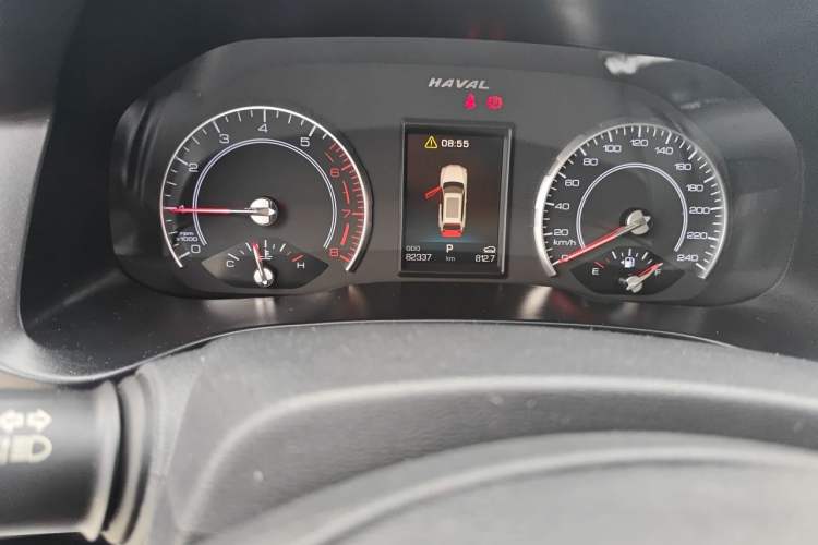 Used Haval H4 2019 1.5 GDIT DCT Luxury Smart Connectivity Version China VI Standard Odometer Close Up