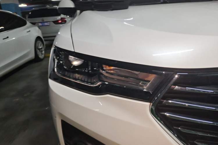 Used Haval H4 2019 1.5 GDIT DCT Luxury Smart Connectivity Version China VI Standard Right Front Headlight