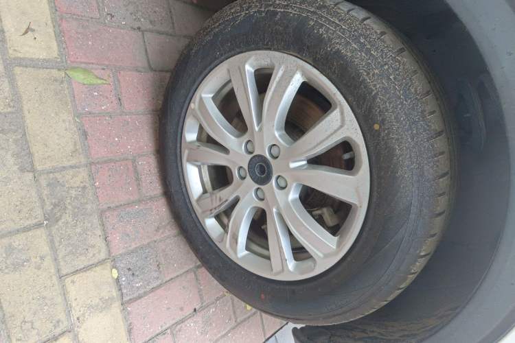 Used Haval H4 2019 1.5 GDIT DCT Luxury Smart Connectivity Version China V Standard Right Front Wheel Hub