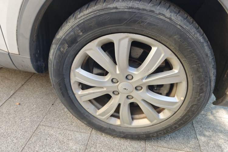 Used Haval H4 2019 1.5 GDIT DCT Luxury Smart Connectivity Version China VI Standard Right Front Wheel Hub