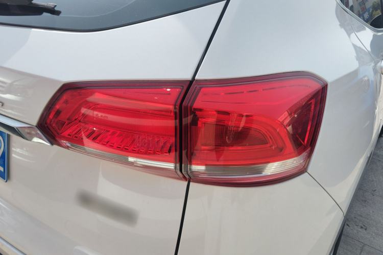 Used Haval H4 2019 1.5 GDIT Manual Elite Smart Connect Version China V Standard Right Rear Taillight