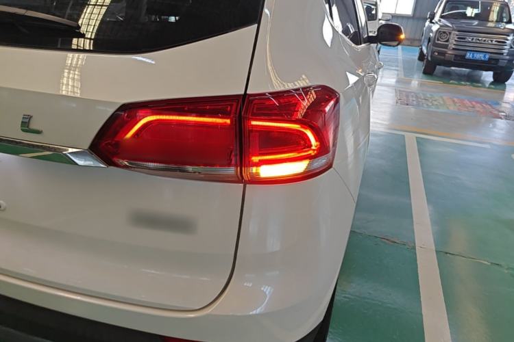 Used Haval H4 2019 1.5 GDIT DCT Elite Smart Connectivity Version China VI Right Rear Taillight